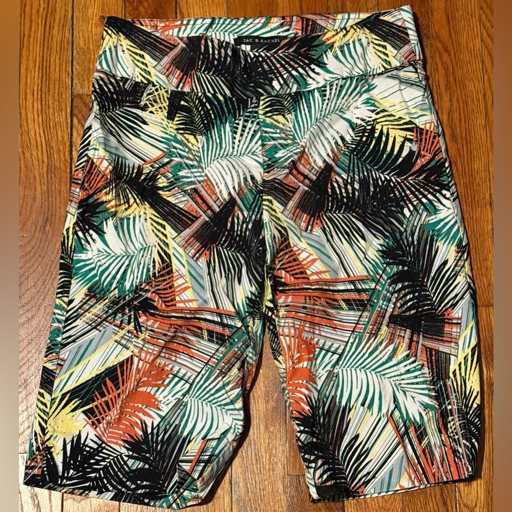 Zac & Rachel green white Tropical Palm Print Bermuda Shorts 6 Stretch